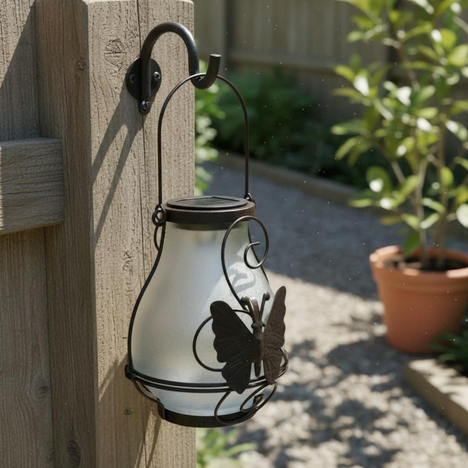 Solar Butterfly Lantern Waterp - Outdoor Powerwall review and price
